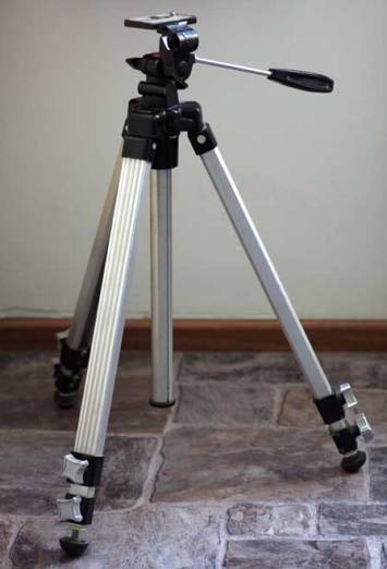 old_tripod