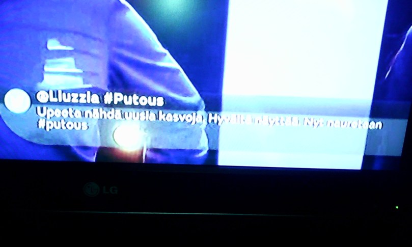 tweet on tv