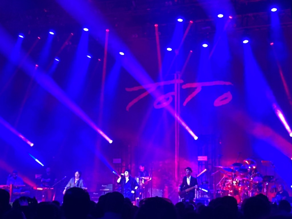 toto concert